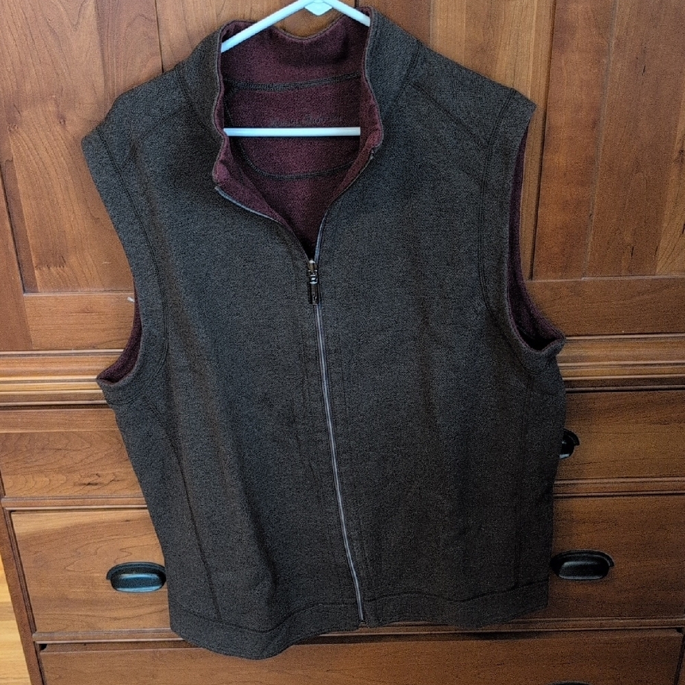 Tommy Bahama Brown Zip Up Sweater Vest